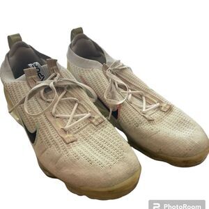 ⚡️  Nike VaporMax Flyknit 2021 Mismatched Swoosh Sneakers Athletic Shoes ⚡️